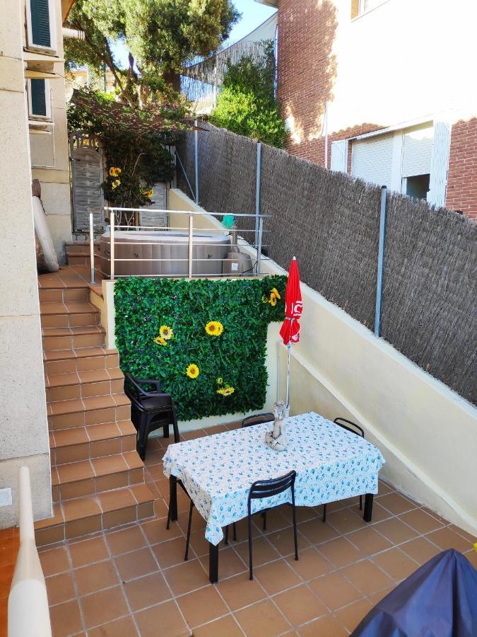 Beach House. Casa Con Piscina Privada Calafell Luaran gambar