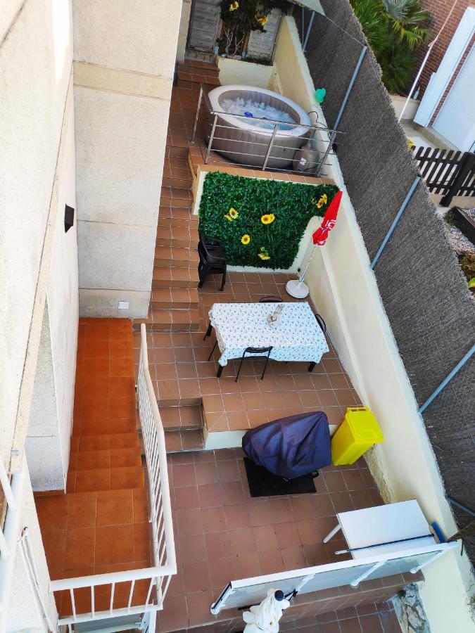 Beach House. Casa Con Piscina Privada Calafell Luaran gambar