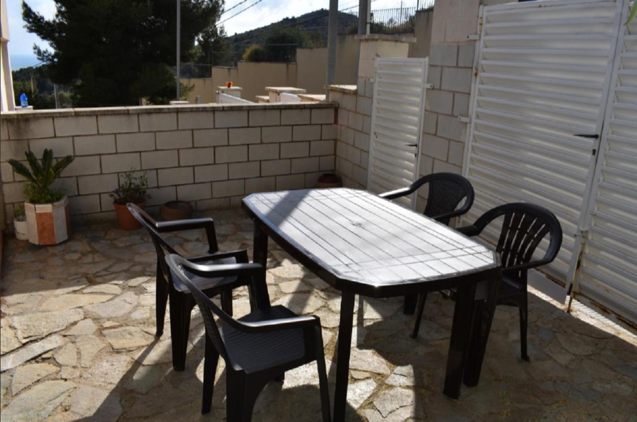 Beach House. Casa Con Piscina Privada Calafell Luaran gambar