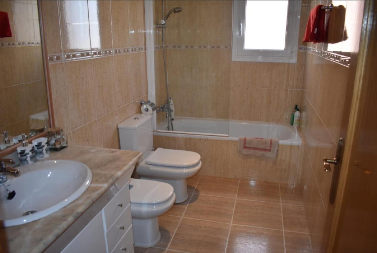 Beach House. Casa Con Piscina Privada Calafell Luaran gambar